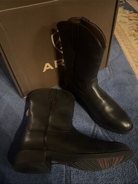 Ariat Black Leather Western Cowboy Boots